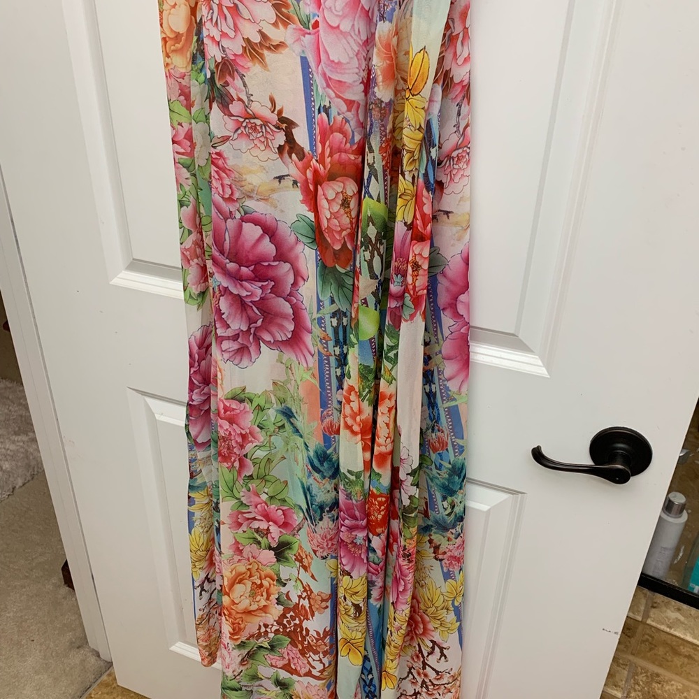 Boutique Floral Maxi Dress - Picture 2 of 6